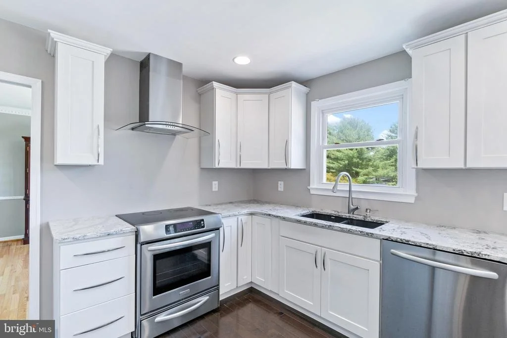 Photo of 20809 MERLE DRIVE
