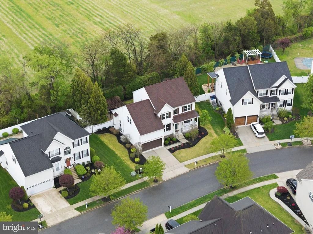 Photo of 616 BAINBRIDGE DRIVE