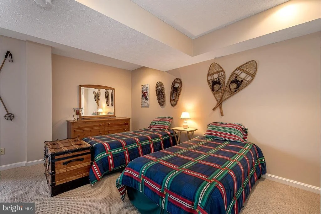 Photo of 164 GRANDVIEW DRIVE
