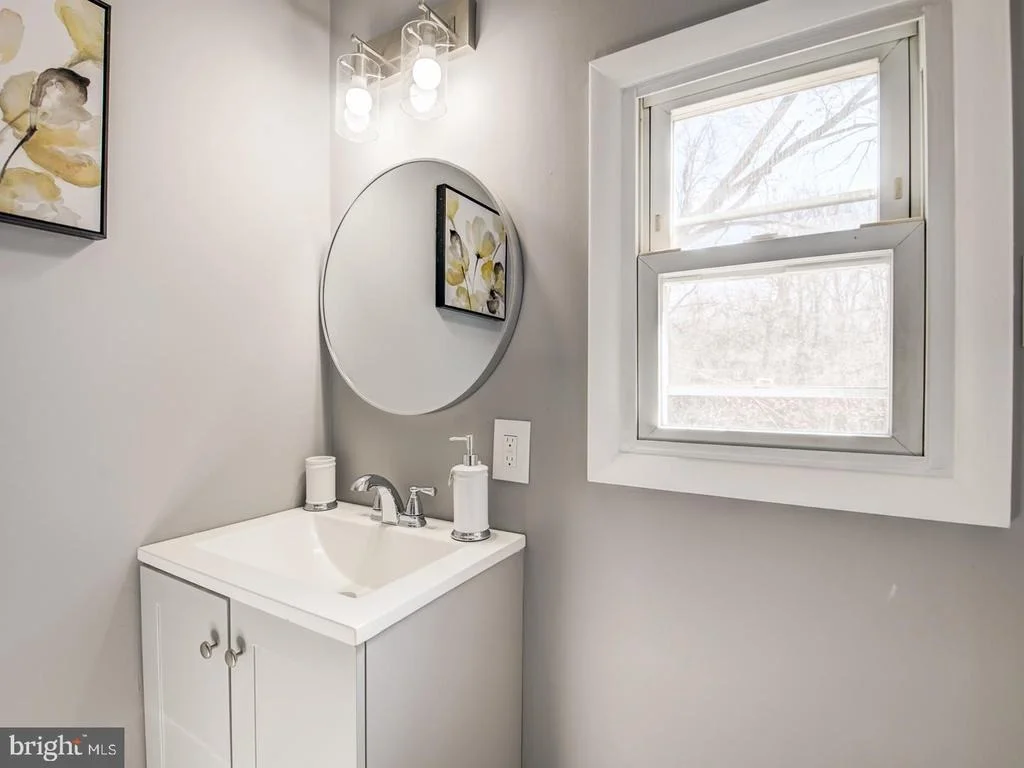 Photo of 4206 GARRETT PARK ROAD