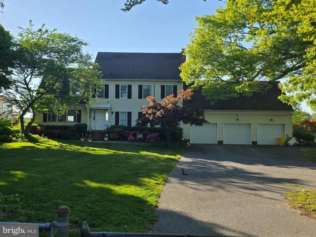 Photo of 145 EDGEWATER DRIVE