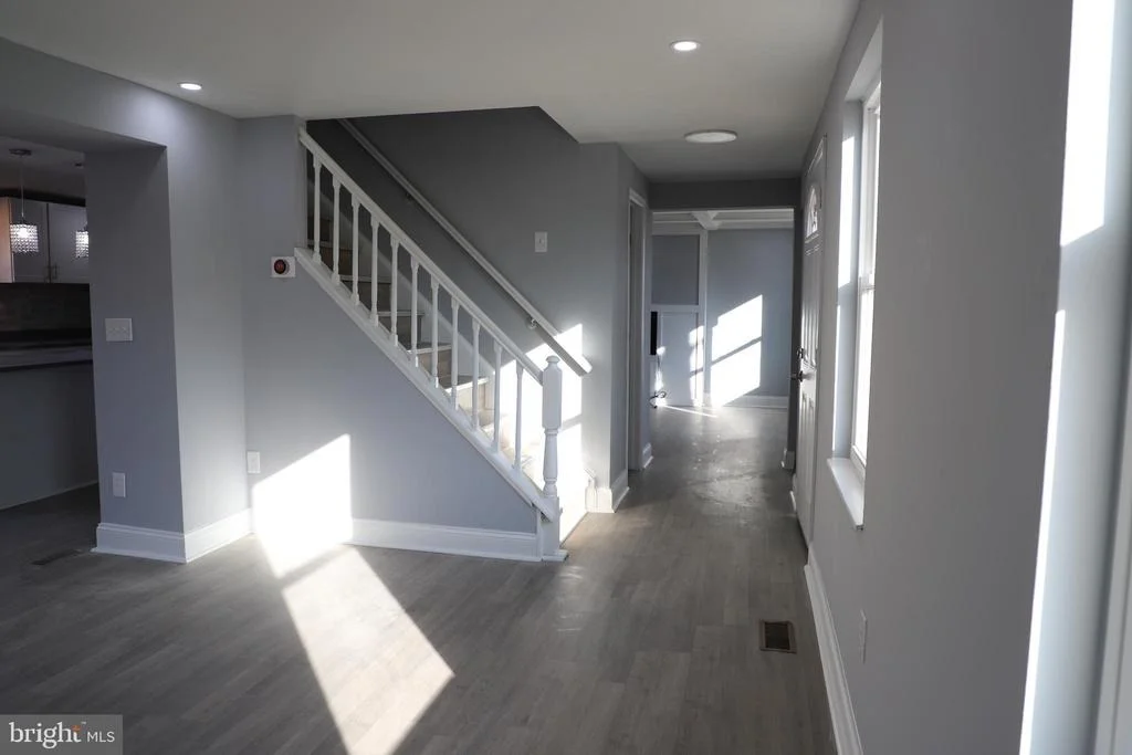Photo of 135 N HARRISON ROAD N