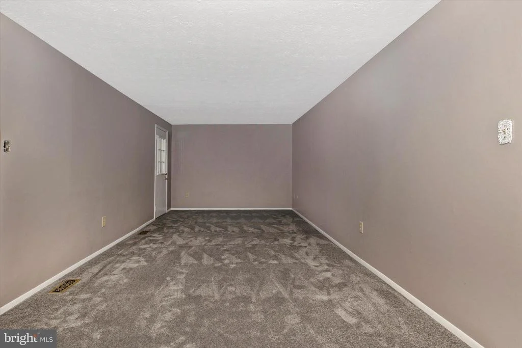 Photo of 1810 ROCKY GLEN DRIVE