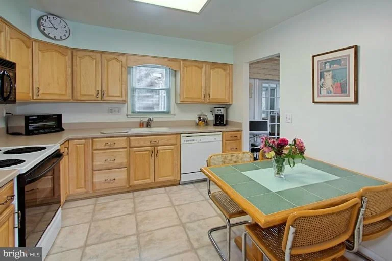 Photo of 1607 8TH PLACE