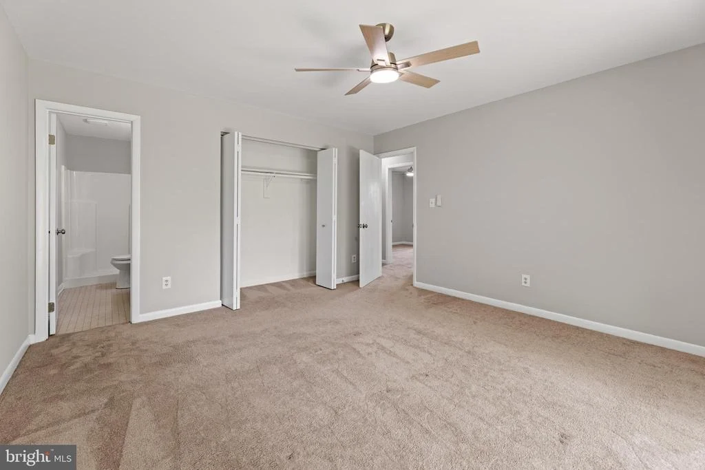 Photo of 593 PLAIN ROAD