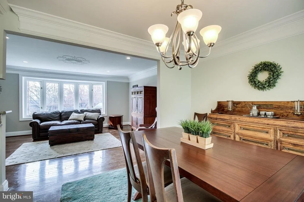 Photo of 919 JUNIPER PLACE