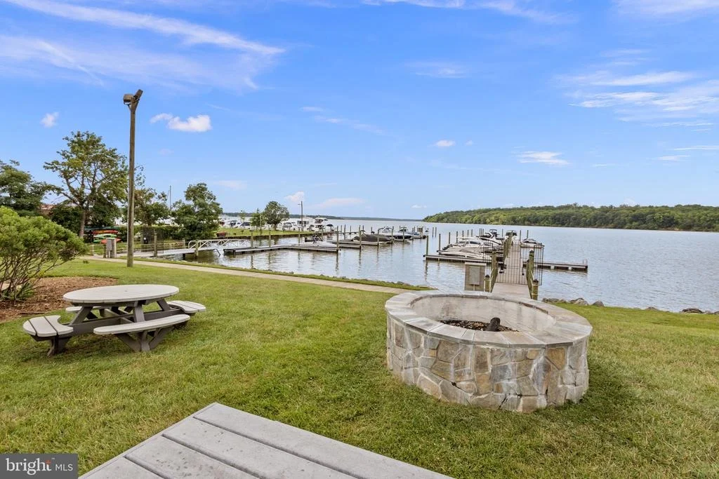 Photo of 9352 MOUNT VERNON CIRCLE