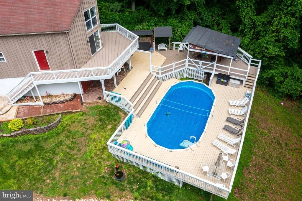 Photo of 44 ALGONQUIN DRIVE