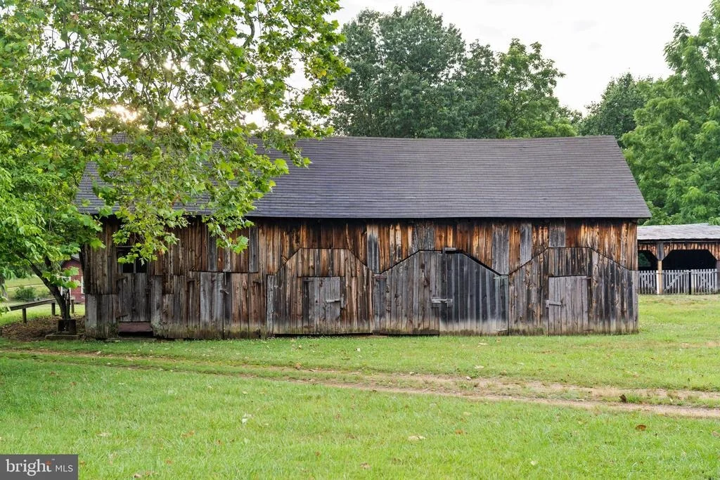 Photo of 19700 MULBERRY FIELDS ROAD