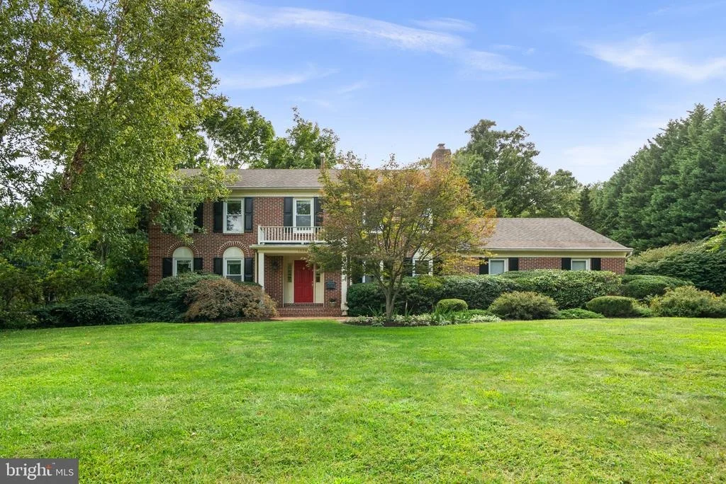 Photo of 1338 EXCALIBER LANE