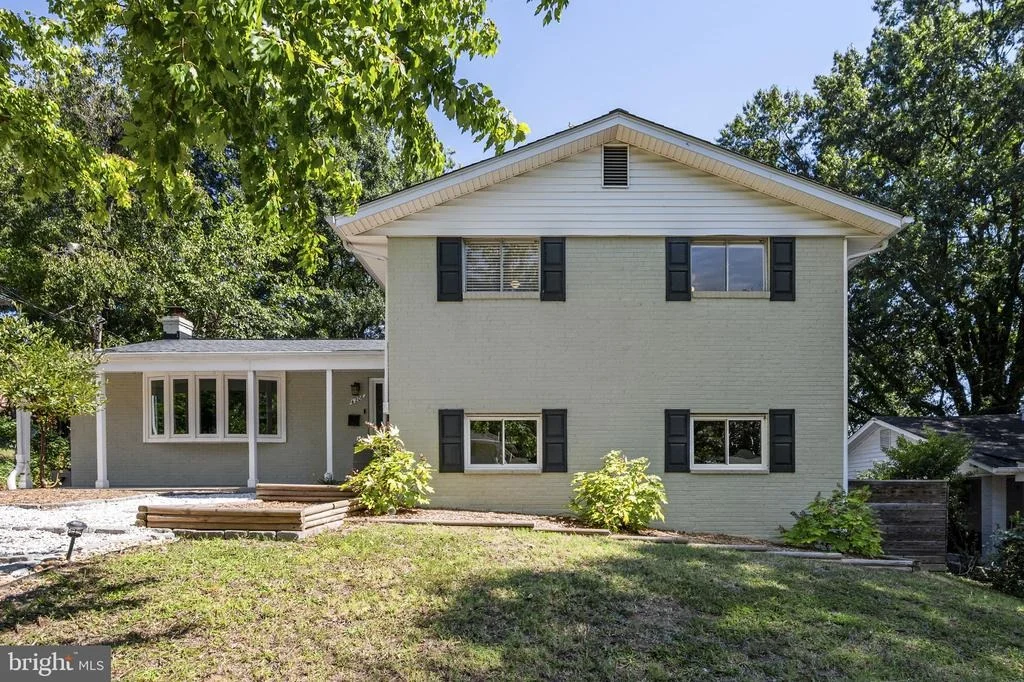 Photo of 4206 BLACKSNAKE DRIVE