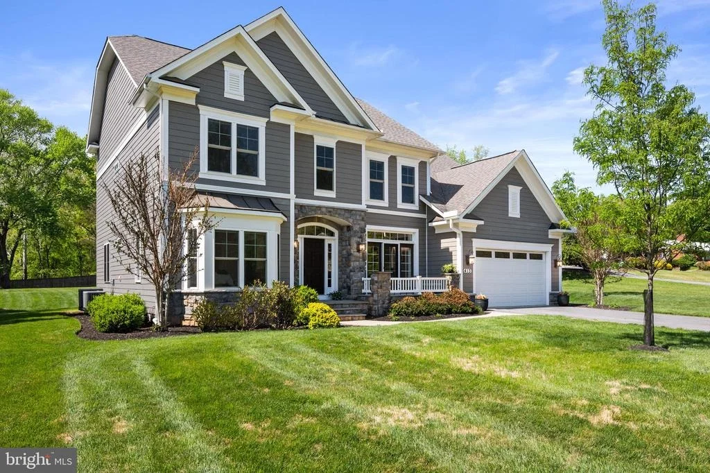 Photo of 413 VIERLING DRIVE