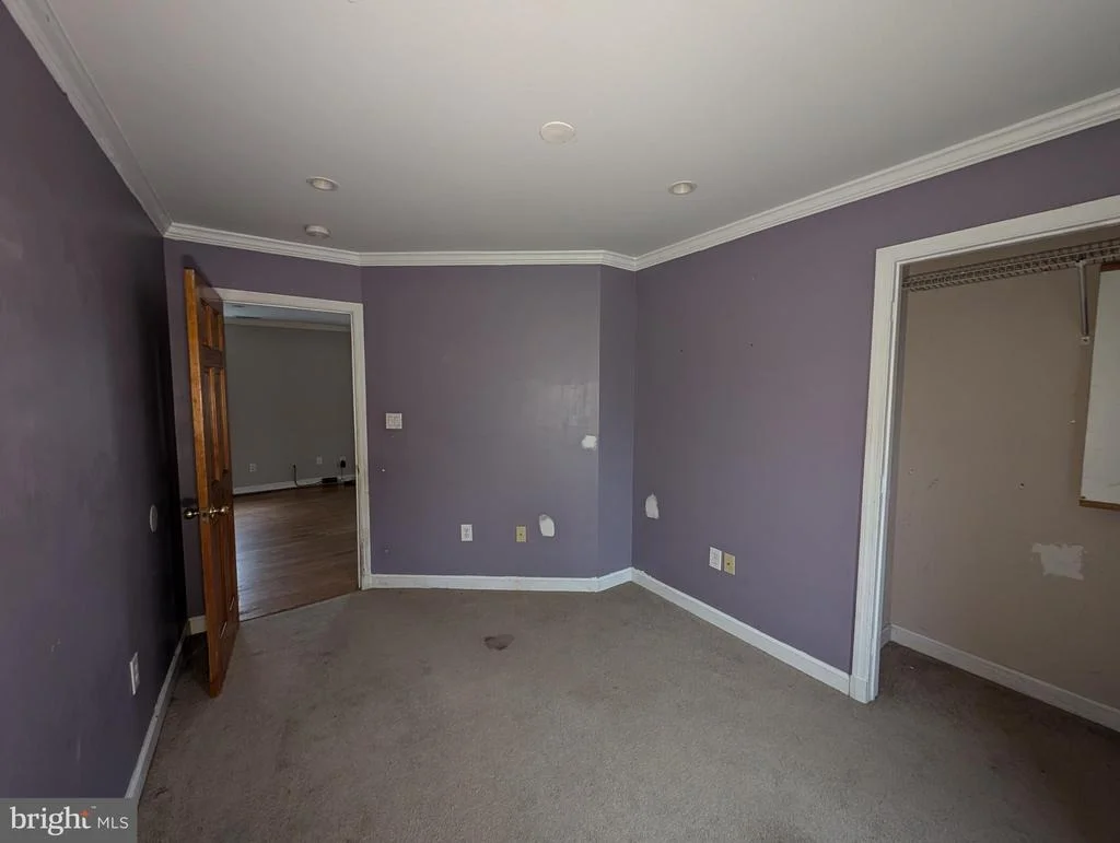 Photo of 219 CIRCLE ROAD