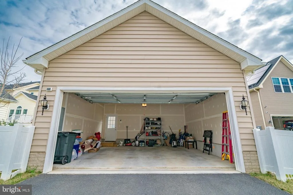 Photo of 11869 EMERALD GREEN DRIVE