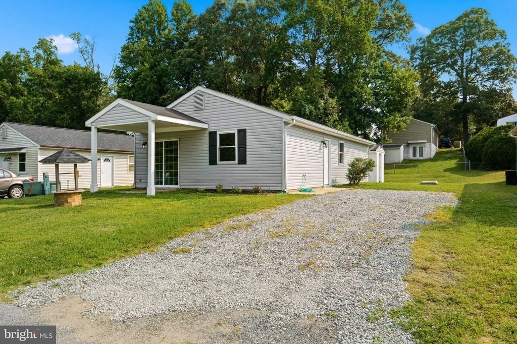 Photo of 650 FIELD ROAD