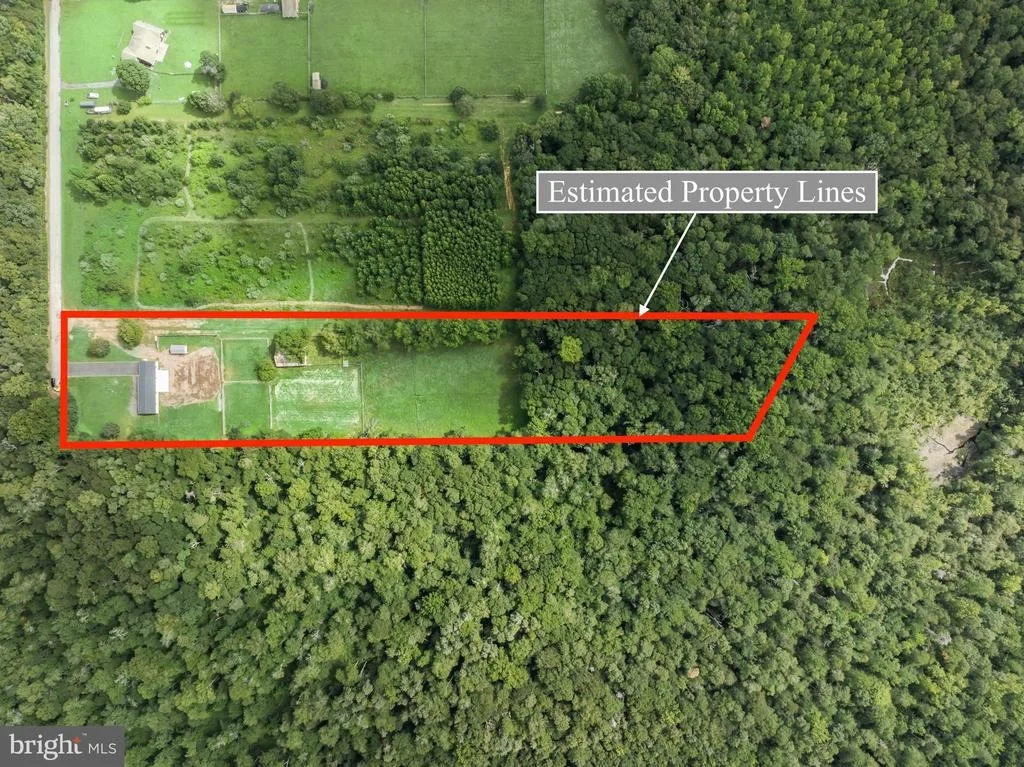 Photo of 67 SPRINGERS BROOK ROAD