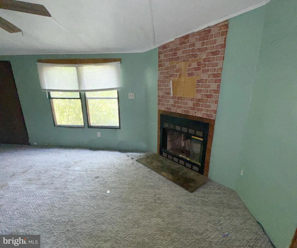 Photo of 8045 SOLLEY ROAD