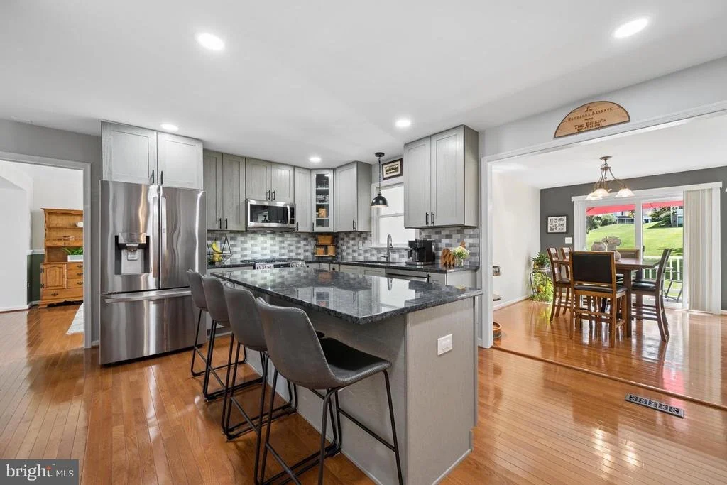 Photo of 3355 WESTPORT DRIVE