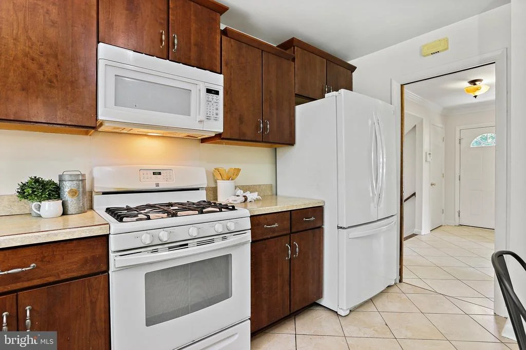 Photo of 13324 SHERWOOD FOREST DRIVE