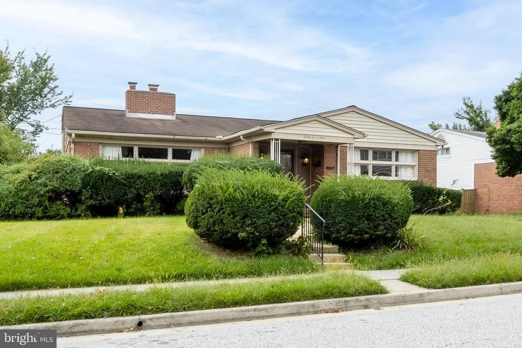 Photo of 2509 HAL CIRCLE