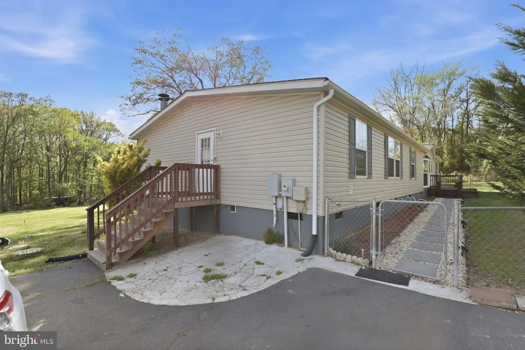 Photo of 8 WALKER WAY