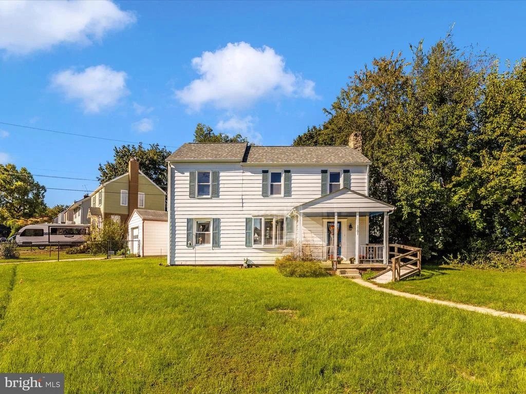 Photo of 1101 FAIRVIEW ROAD