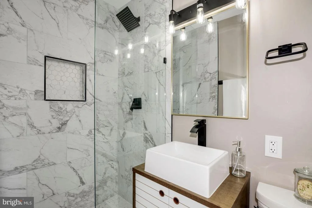 Photo of 6815 REYNARD DRIVE