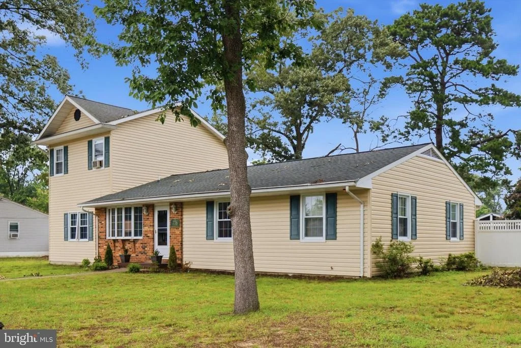 Photo of 776 EVERGREEN ROAD