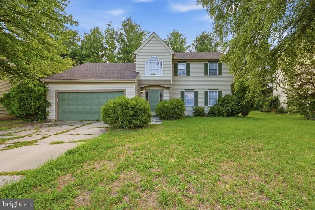 Photo of 214 NORTHDOWN DRIVE
