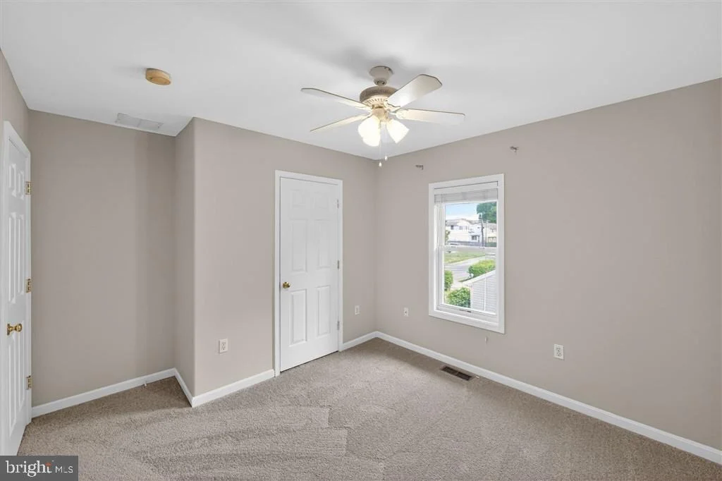 Photo of 1604 ORIOLE ROAD