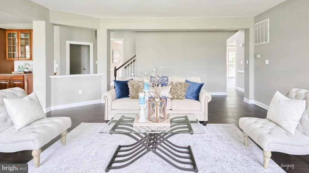 Photo of 402 GLENBROOK DRIVE