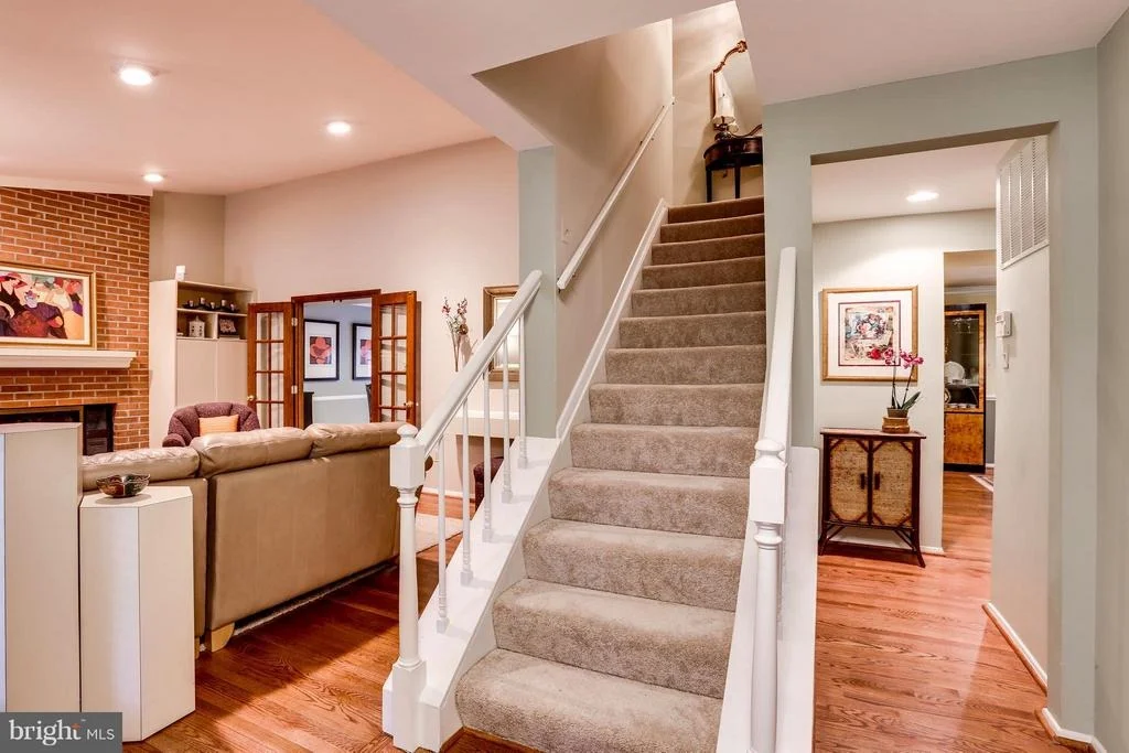 Photo of 10394 LAUNCELOT LANE