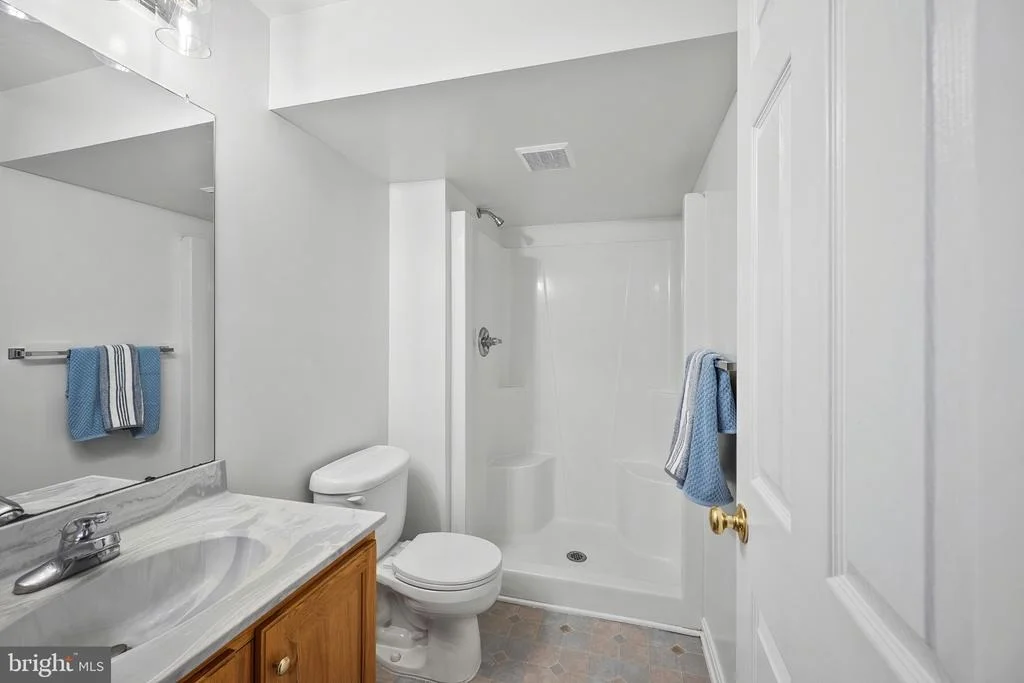 Photo of 1002 EASTBOURNE COURT