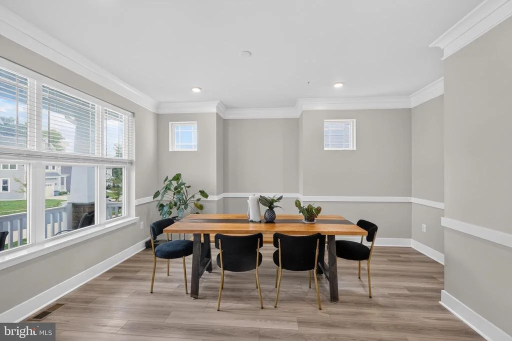 Photo of 4294 SHAKESPEARE CIRCLE