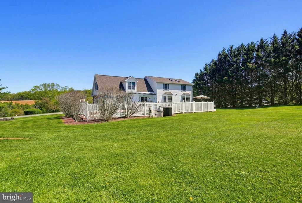Photo of 495 HATTIE DRIVE