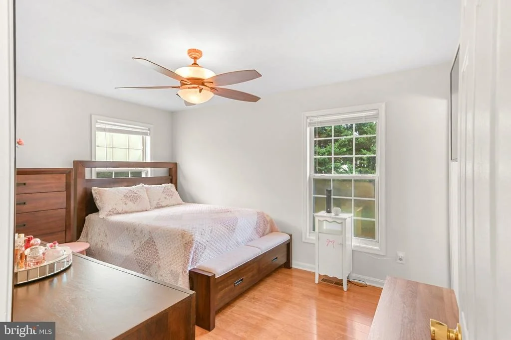 Photo of 16902 READING DRIVE
