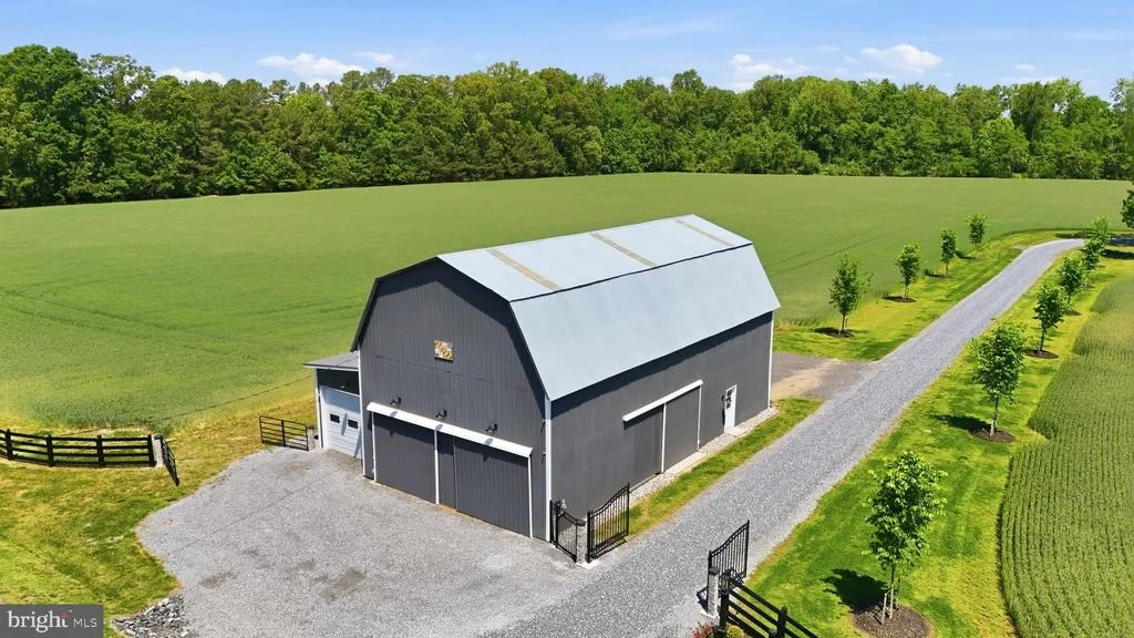 Photo of 38980 HODGES ROAD