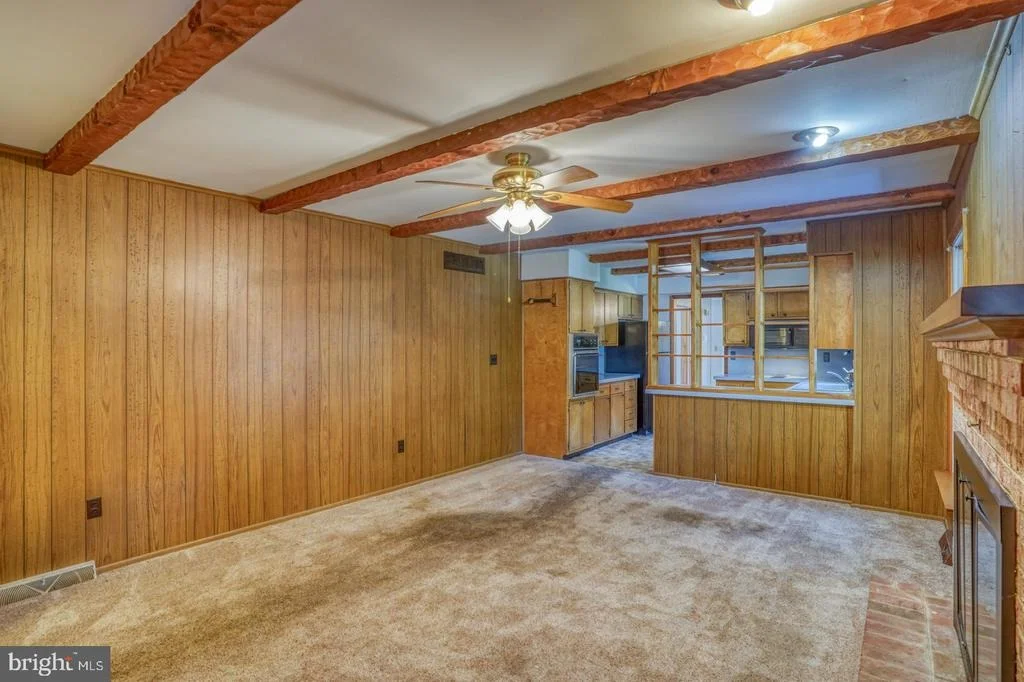 Photo of 54 MEADOW GLEN DRIVE