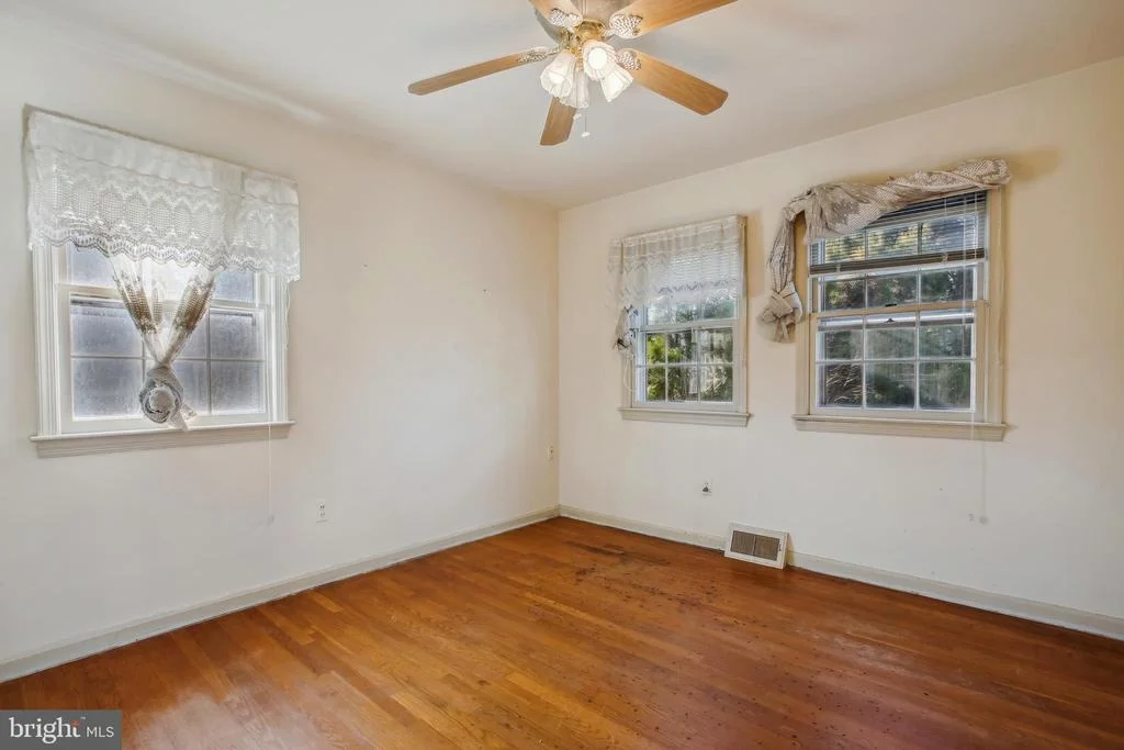 Photo of 1114 CROTON DRIVE