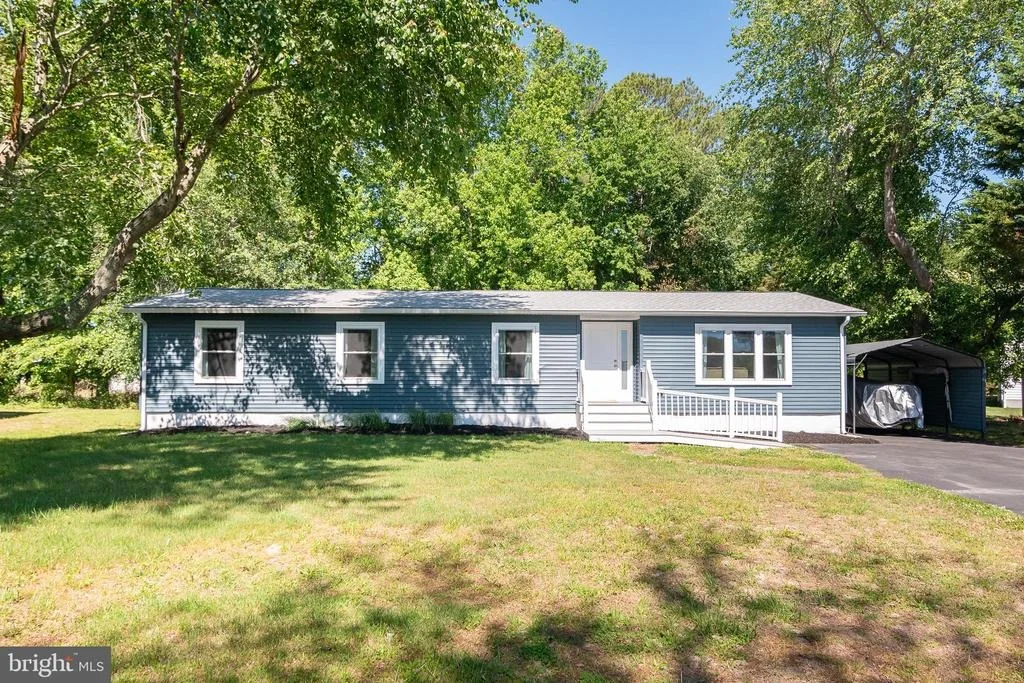 Photo of 41 DOROTHY CIRCLE