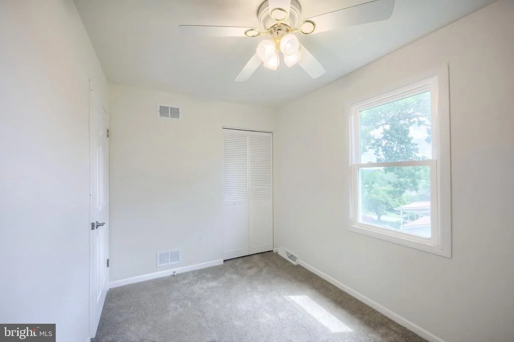 Photo of 27 COLONIAL DRIVE