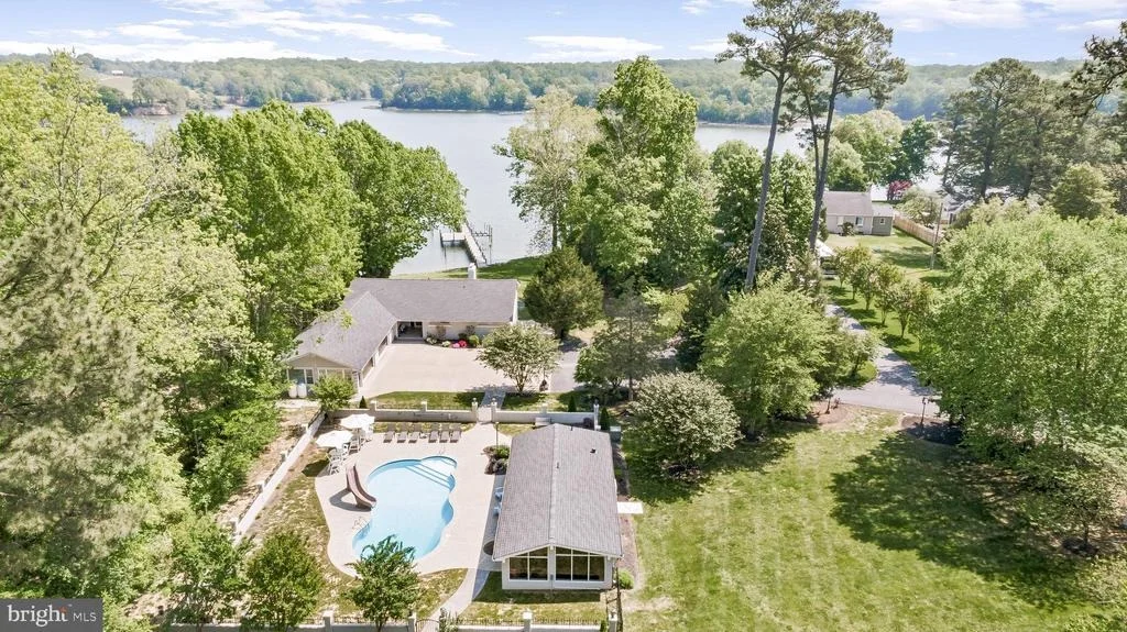 Photo of 2031 INDIAN CIRCLE