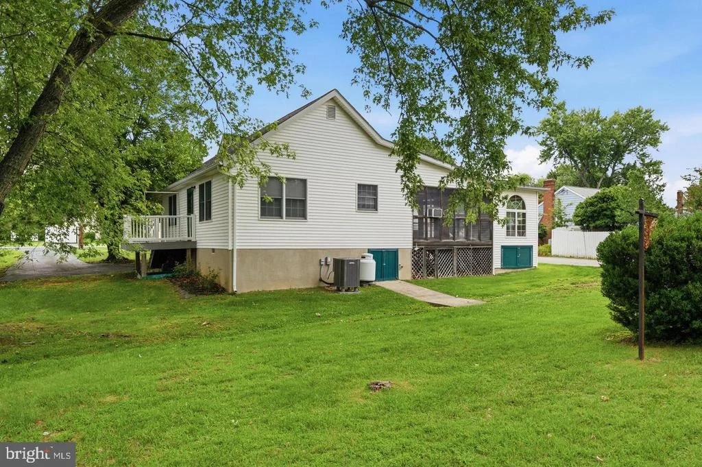Photo of 305 PROSPECT STREET