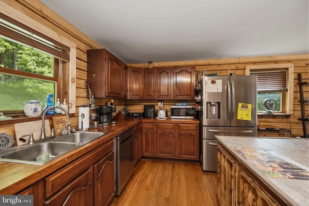 Photo of 2189 TABLE ROCK ROAD