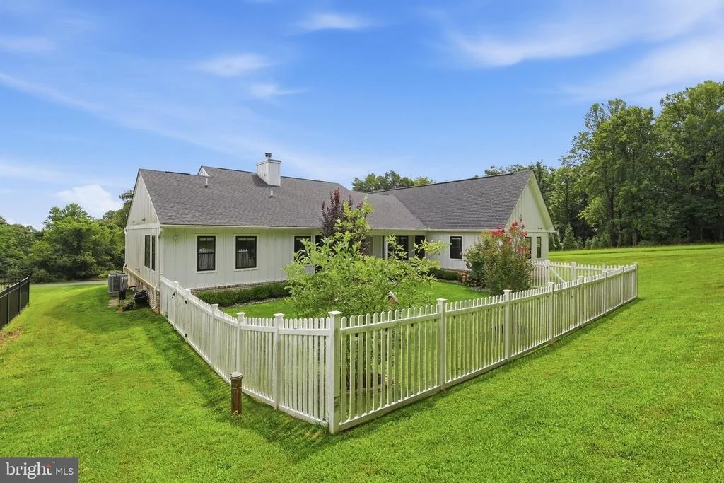 Photo of 8108 MOJAVE COURT