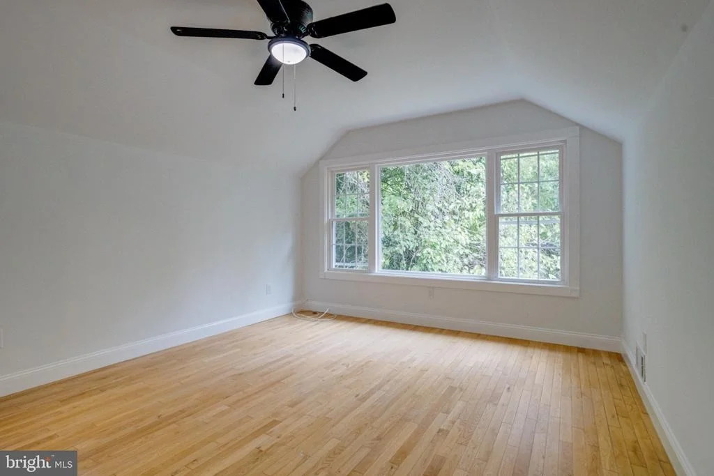 Photo of 2100 MOUNTAIN ROAD