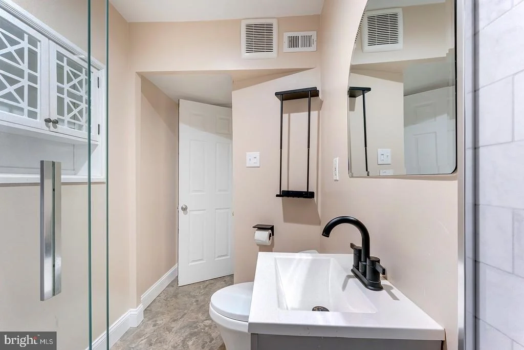 Photo of 403 JOPORTER DRIVE