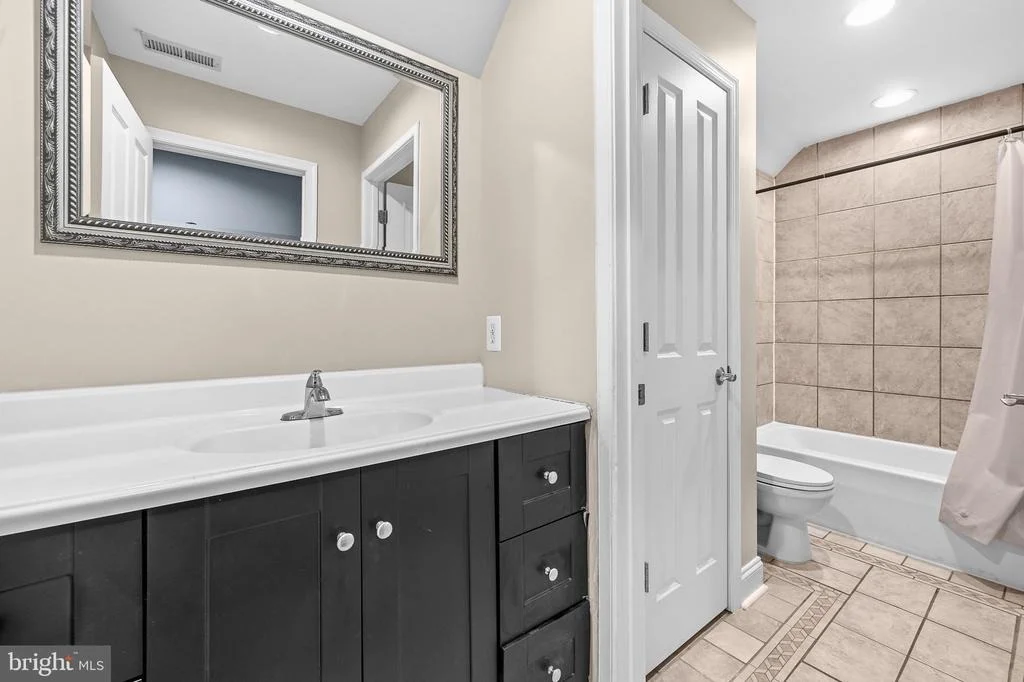Photo of 117 BEVERLY LANE