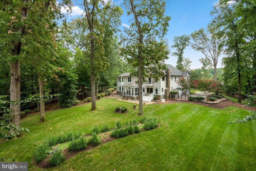 Photo of 1332 WINDY HILL
