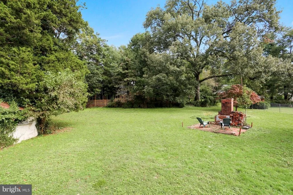 Photo of 11409 MAPLEVIEW DRIVE